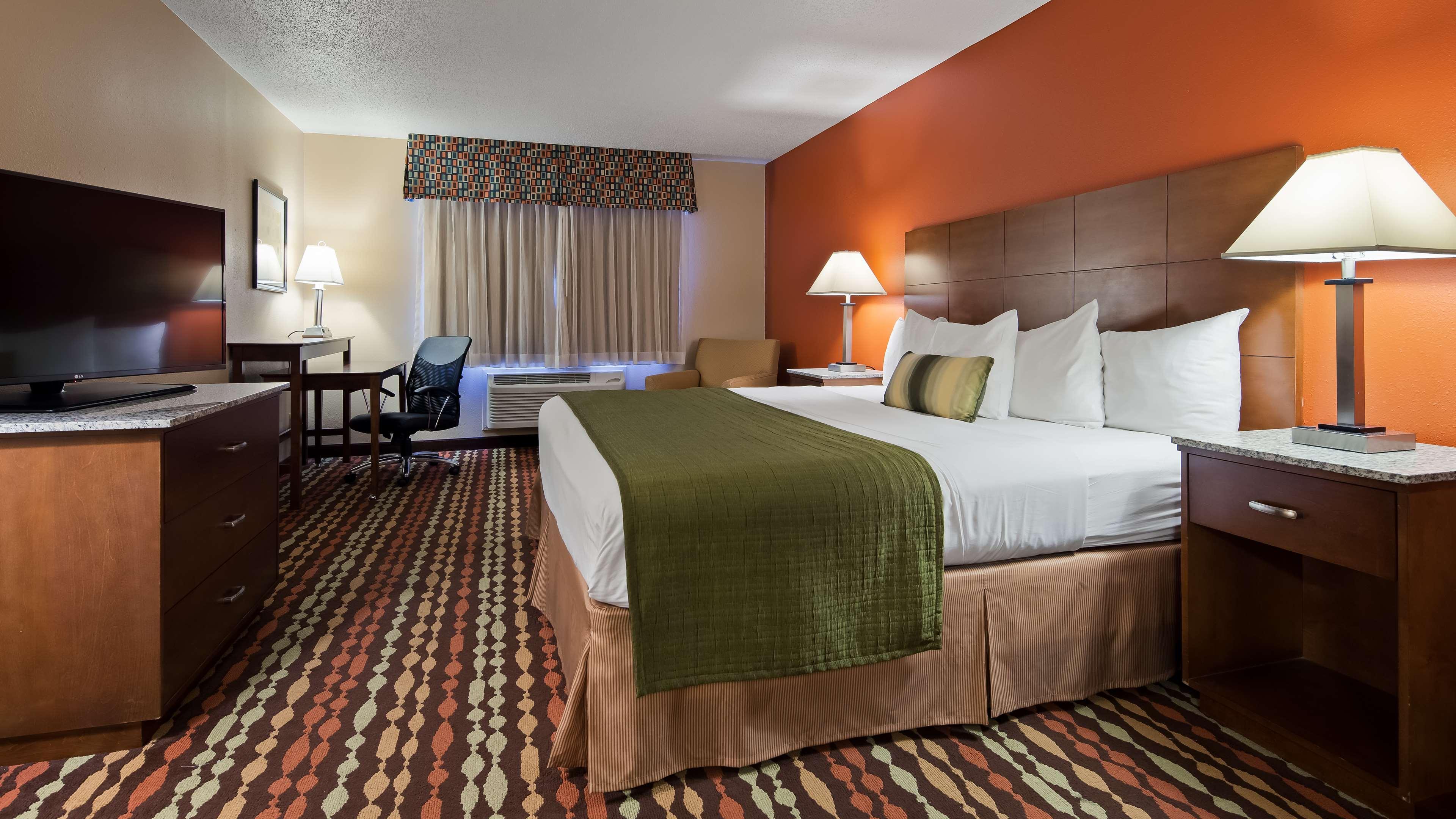 Best Western Ambassador Inn & Suites Wisconsin Dells Esterno foto
