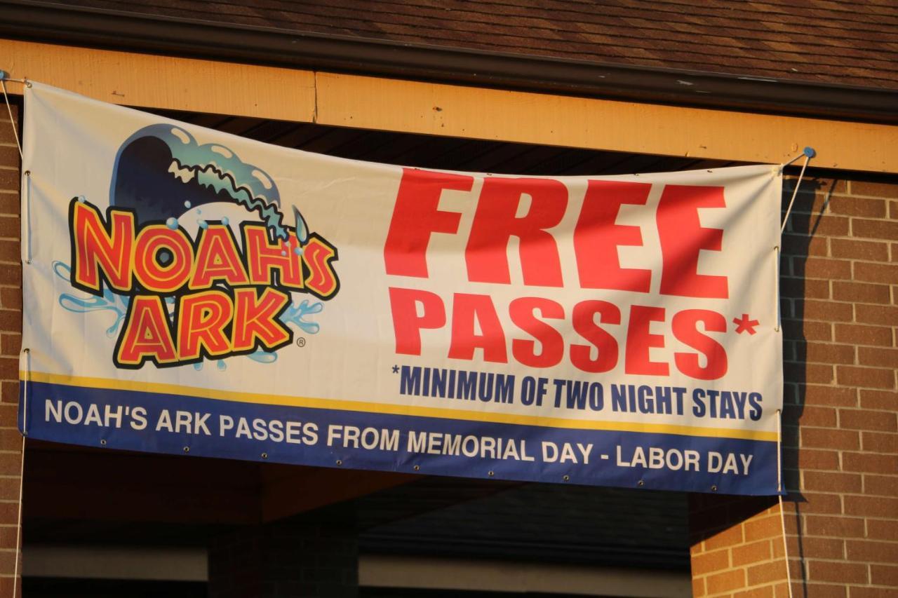 Best Western Ambassador Inn & Suites Wisconsin Dells Esterno foto
